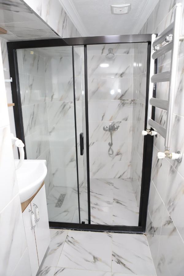 Apartamento Laos Istanbul Town Hause Exterior foto