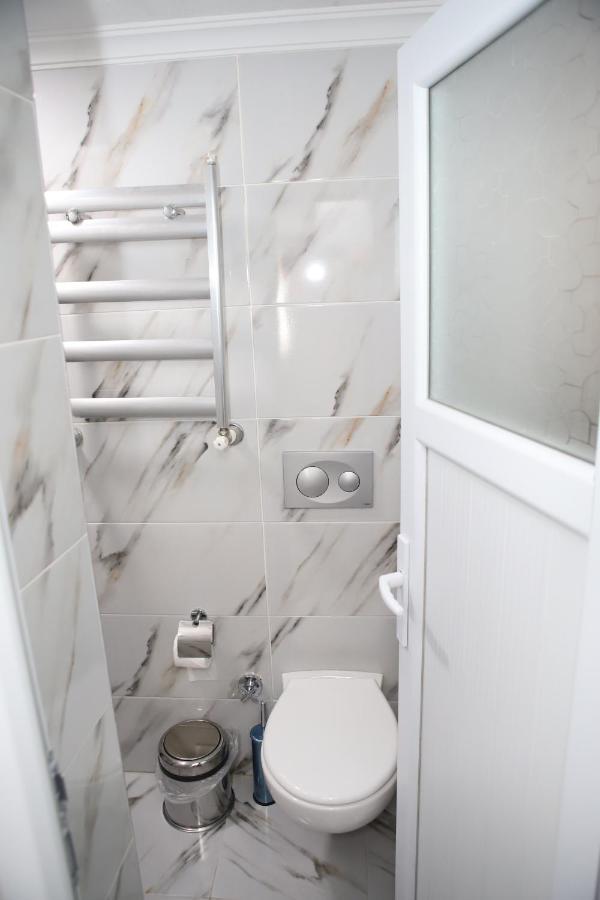 Apartamento Laos Istanbul Town Hause Exterior foto